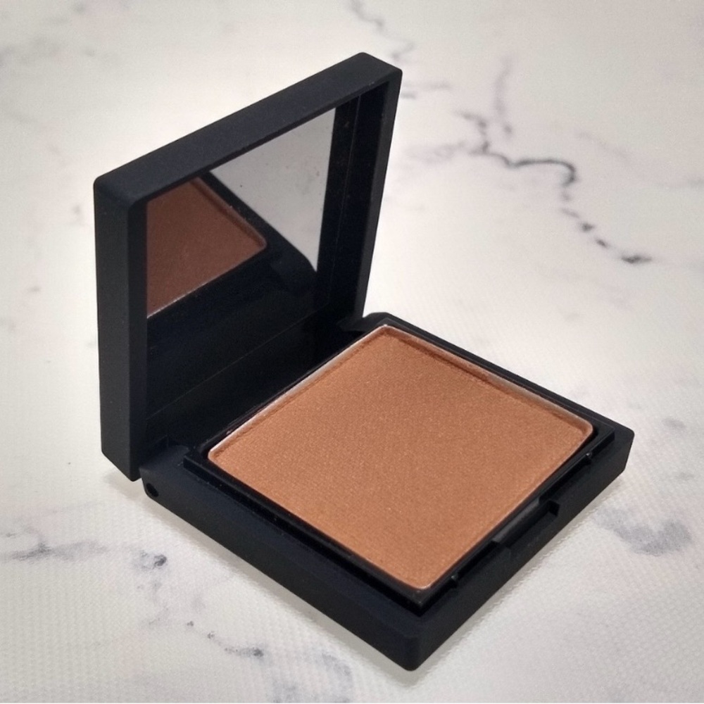 NARS Laguna Bronzer Powder. Mini. Travel. - Picture 2 of 10
